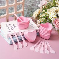 6-piece Pink Heart Shaped Facial Mask Mixing Bowl with Scraper Plastic DIY Skin Care Tool, Suitable for Family and Salon