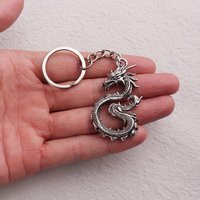 Vintage Chinese Zodiac Dragon Keychain Punk Style Metal Accessory for Men Mythical Creature Jewelry Gift Bag & Keys Decoration