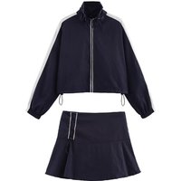 2025 Women’s Sports Casual Set New Arrival Cropped Jacket with White Stripe and Drawstring Skirt for Workout Street