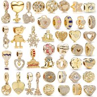 Diamond-encrusted Heart-shaped Pendant, Golden Luxurious Beaded Bracelet, Fashionable and Elegant