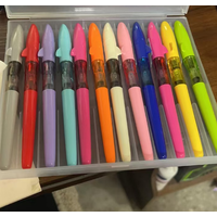 12pcs/box Fountain Pen Candy Color Kawaii Shark Cover Student Practise Ink Pen with A Box Color Send Randomly!!!