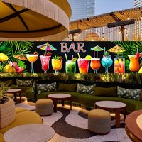 Hawaiian Tropical Bar Banner, Cocktail Palm Leaf Wall Decor for Summer Beach Party Tiki Bar Kitchen Home Decoration