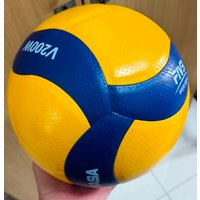 Original Japan V300W V200W Size 5 Professional Competition Training Soft Touch Volleyball