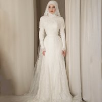 Luxuious Muslim Wedding Dresses Hijab Long Sleeve High Neck A Line Lace Bridal Dress Beading Shawl Ivory Bride Gown Customized