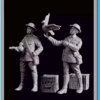 1/35 resin soldier model GK - British soldier with a dove. Unassembled and unpainted DIY kit 961R