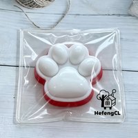 Red White Two-tone Solid Cat Paw Squishy Soft TPR Squeeze Toy Stress Relief Fidget Toy Cartoon Animal Paw Sensory Decompression