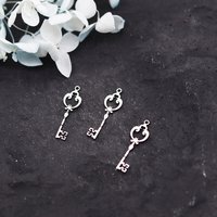 3pcs Key Design Charms Stainless Steel Pendants For DIY Bracelets Necklaces Earrings Jewelry Making Accessories