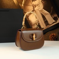 Luxury Elegant Diaper Bag For Women Designer Crossbody Bag Minimalist Vintage Tote Leather Large Capacity Messenge Purse
