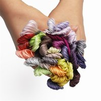 AmoHilos – fil à broder en coton égyptien mercerisé, lot de 35 nouvelles couleurs DMC, 8 mètres par écheveau, point de croix, bricolage
