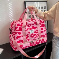 Große Nylon-Reisetasche mit Tiermuster, Sport- und Fitness-Aufbewahrungstasche, tragbare Wochenend- und Übernachtungstasche für Damen