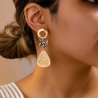 Women's Earrings, Geometric Leopard Print Fashion Pendant Earrings, Suitable for Daily Wear and Vacation Wear