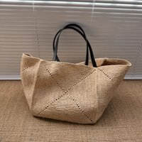 Large Straw Tote Bags for Women, Handwoven Raffia Purses and Handbags Shoulder Woven Raffia Beach Bag