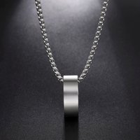 Skyrim Wide Circular Ring Pendant Stainless Steel Necklace For Men's Fashionable And Minimalist Birthday Engagement Gift Jewelry
