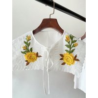 1 Piece of White and Yellow Embroidered Flower Large Shawl, Fake Collar, Flower and Bird Pattern, Retro Fabric, Fake Collar, Embroidered Straps, Cut Out Cotton, Stereo Wavy Edge, Soft and Versatile,
