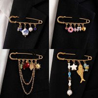 1pcs PVD Gold Charm Safety Pin Brooches Stainless Steel Waterproof Multi-style Fish Heart Star Chain Tassel Brooch Women Fashion