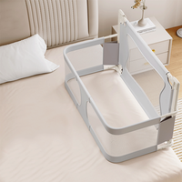 Baby-Beistellbett 120x50cm, Elternbett-Erweiterung, Bettgitter/Fallschutz Alternative für Kinderbett, Baby-Boxspringbett