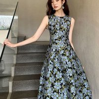 plus Size Retro Embroidered Patchwork Slimming Dress Citywalk A-Line Midi Skirt Polyester Fiber Short Sleeve round Neck