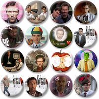 Funny TV Character Dr. House James Wilson Badge Creative Round Plastic Brooch Clothes Decorative Pins Jewelry Gifts for Friends