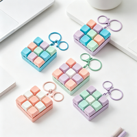 Hot Sale 9 Keys Keyboard Keychain Stress-Relief Toys Clicking Keyboard Toy DIY Button Keycap Keyring Birthday Gifts for Friends