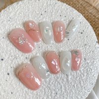 10pcs pure manual pressing short oval nail art, beautiful fake nails, pink and white, fresh and suitable for women to use