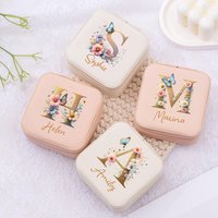 1pc Customized Name Letters PU leather Jewelry Box for Women Travel Portable Earrings Rings Storage Organizer Wedding Gifts