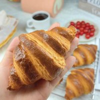 Artificial Croissant Bread for Decoration Artificial Croissant Look Food Model Home Kitchen Desk Window Shops Sample Display