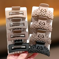 8Pcs Women's Square Patterned Shark Clips, Women's Hair Accessories, Medium-Sized Hair Clips in Coffee Color and Black, Vintage Simple Style, Suitable for Daily Wear, Holiday Wear, and Beach Vacations