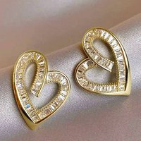 Huitan Heart Women Stud Earrings Gold Color Elegant Accessories Inlaid Shiny CZ Romantic Charming Jewelry Gift for Anniversary