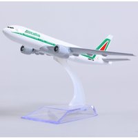 16cm Italian B777 Airplane Model 1/400 scale Diecast Metal Toy planes with Stand Airplane Wheel Toy for Children toys Gift