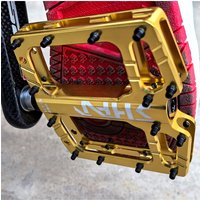 AliExpress shanmashi Ultralight Flat Foot Mountain Bike Pedals MTB CNC Aluminum Alloy Sealed 3 Bearing Anti-slip Bicycle Pedals Bicycle Parts