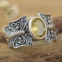 Vintage Inlaid Champagne CZ Women's Ring Dazzling Silver Color Hand Carving Butterfly Daily Wear Party Jewelry Anniversary Gift