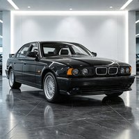 NOWY 1:24 M5 E34 1988 Supercar Model Samochodu z Odlewu Stopu Metalu, Dźwięk i Światło, Model Samochodu do Kolekcji