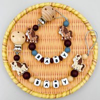 Custom English Russian Silicone Letter Name Baby Horse Silicone Beads Pendant Pacifier Clips Chains Teether Baby Kawaii Gifts