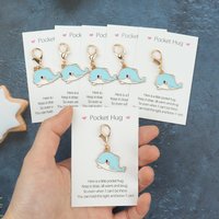 3 Pieces/6 Pieces of Cute Little Dolphin Keychains, Ocean-Themed Pendants, Very Suitable as Backpack Charms, Decorative Gifts, Small Pendants for Friends, Inspirational Rewards. Novelty Keychain.