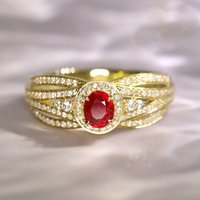 Huitan Gorgeous Oval Red Cubic Zirconia Gold Color Rings Wedding Band Accessories for Women Newly Designed Luxury Trendy Jewelry
