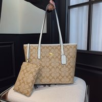 Women's Bag 2026 New high-quality printed tote bag, light luxury vintage shoulder bag, fashionable and elegant handbag