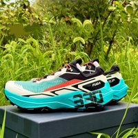 Classic Brand Walking Shoes Men Women Anti Slip Trail Running Shoes Couples High Quality Athletic Shoes Designer Training Shoe