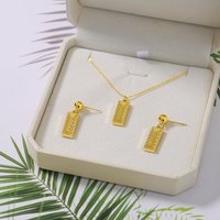 Women Gold Color Square Pendant Necklace Clavicle Chain Fashion Light Luxury Delicacy Jewerly Daily Wear valentine day gift