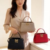Elegant Textured Leather Diaper Bag: Luxury Crossbody Handbag For Women With Vintage Designer Style And Large Capacity