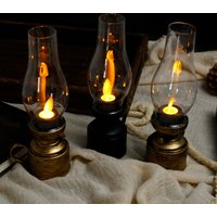 Vintage Lantern Retro Design LED Hanging Oil Lamp Battery Operated Decorative for Home Holiday Christmas Gifts Home Decor