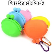 Outdoor silicone snack bag, pet training bag, dog outdoor training bag, portable waist bag with buckle