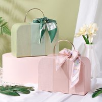 Metal Buckle with Hand Gift, Bridesmaid Box, Practical Wedding, High-end Makeup Suitcase, Candy Box, Empty Box