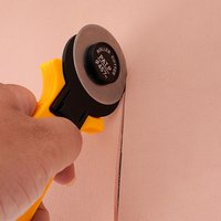 45mm Rotary Cutter for Fabric - Professional Quilt Cutting Tool with Safety Lock for Sewing, Patchwork, Paper & Leather Crafting