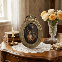 Classic Carved Flower Design Vintage Photo Frame Resin Retro French Baroque Photo Frame Rectangular Photo Stand Wall Display