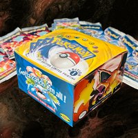 Boîte de rappel DIY Base Set 1ère Édition contenant 36 paquets de cartes à collectionner de qualité supérieure, texture métallisée, jeu d'anime classique