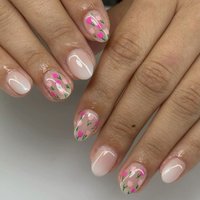 24Pcs Pink Gradient Tulip Design Full Cover Nails Tips Art Short Round Head Fake Nails Reusable Artificial Press on False Nails