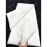 Latest White African Jacquard Brocade Lace Fabric 2026 High Quality French Damask Lace Fabric For Nigerian Women Dress LHD26133