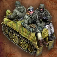 1/35 tank Crew soldier set, Resin Model figure soldier, Military themes, Unassembled and unpainted kit