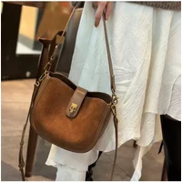 Womenโs Genuine Grade Leather Shoulder Crossbody Bags Soft Cowhide Ladies Handbag Fashion Luxury Designer Female Half Moon Bag