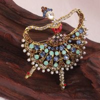 Vintage Gold-Tone Ballet Dancer Brooch - Rhinestone , Art Deco Style, for Dance Enthusiasts & Retro Jewelry Lovers, Ideal Gift